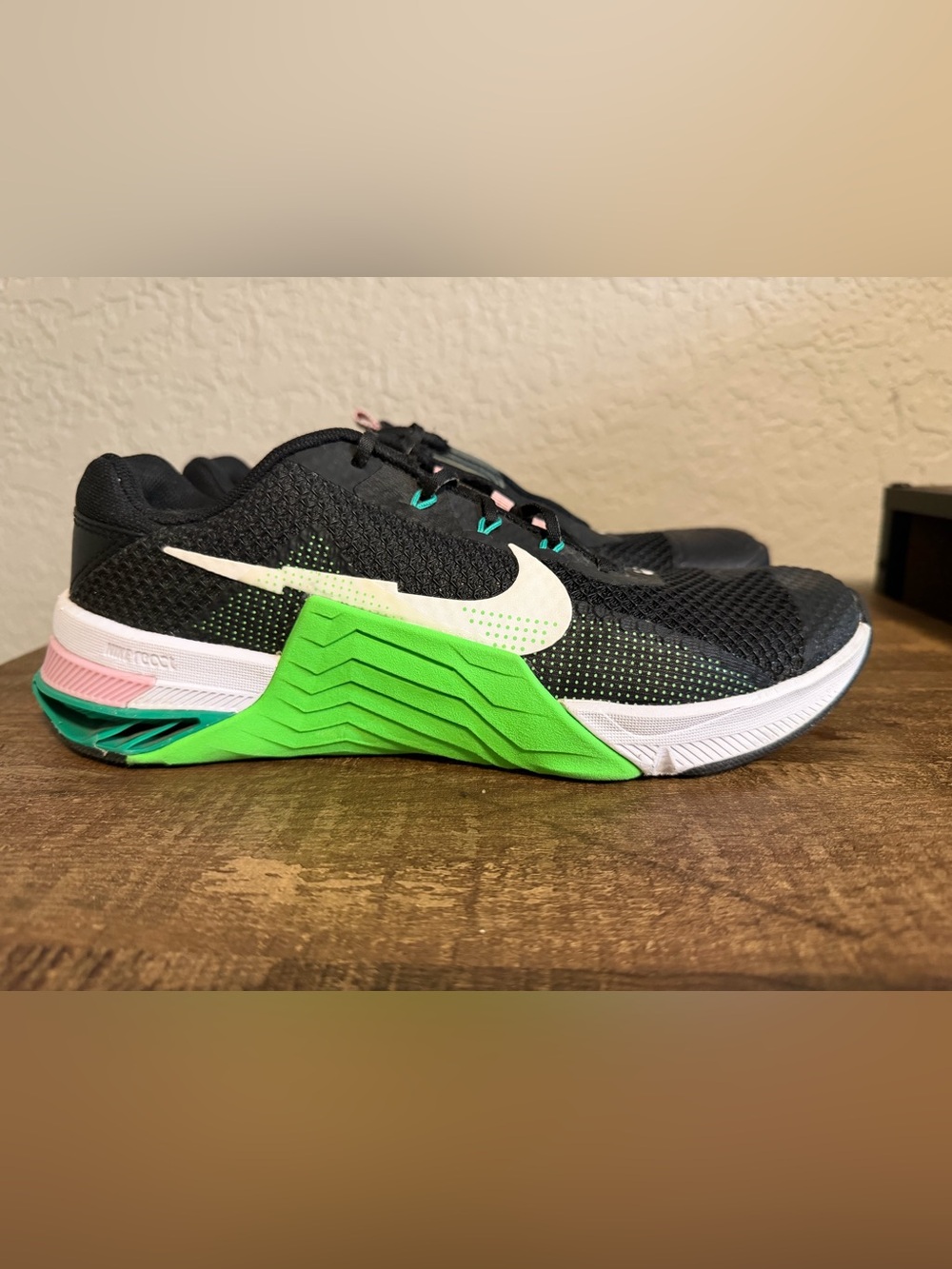 Nike Metcon 7 Training Shoes - black green strike- Women’s Size 9